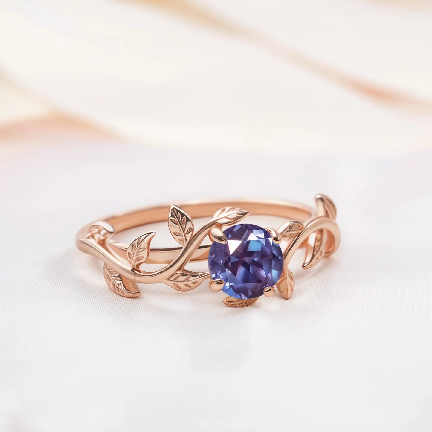 Twig ring with Alexandrite