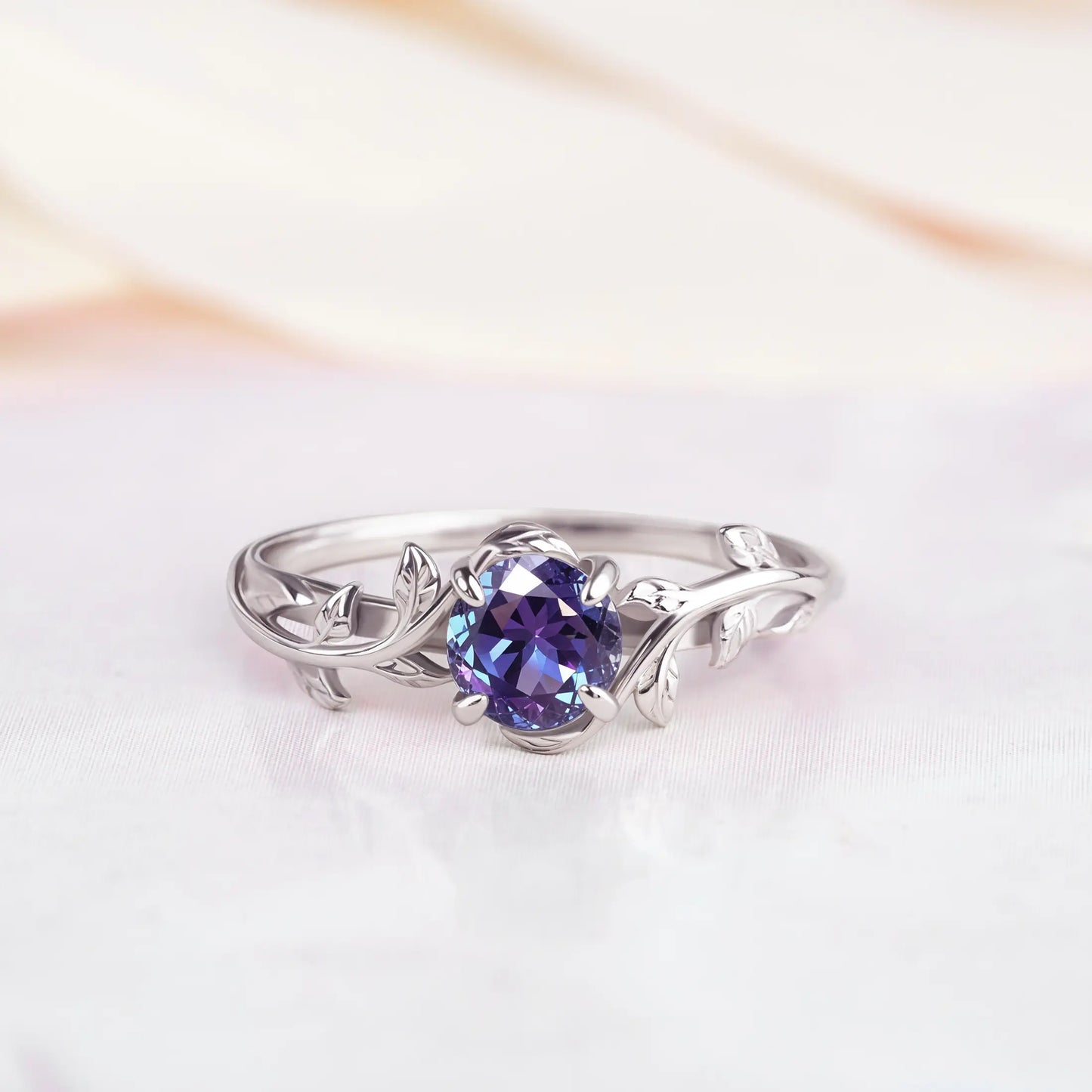 Twig ring with Alexandrite