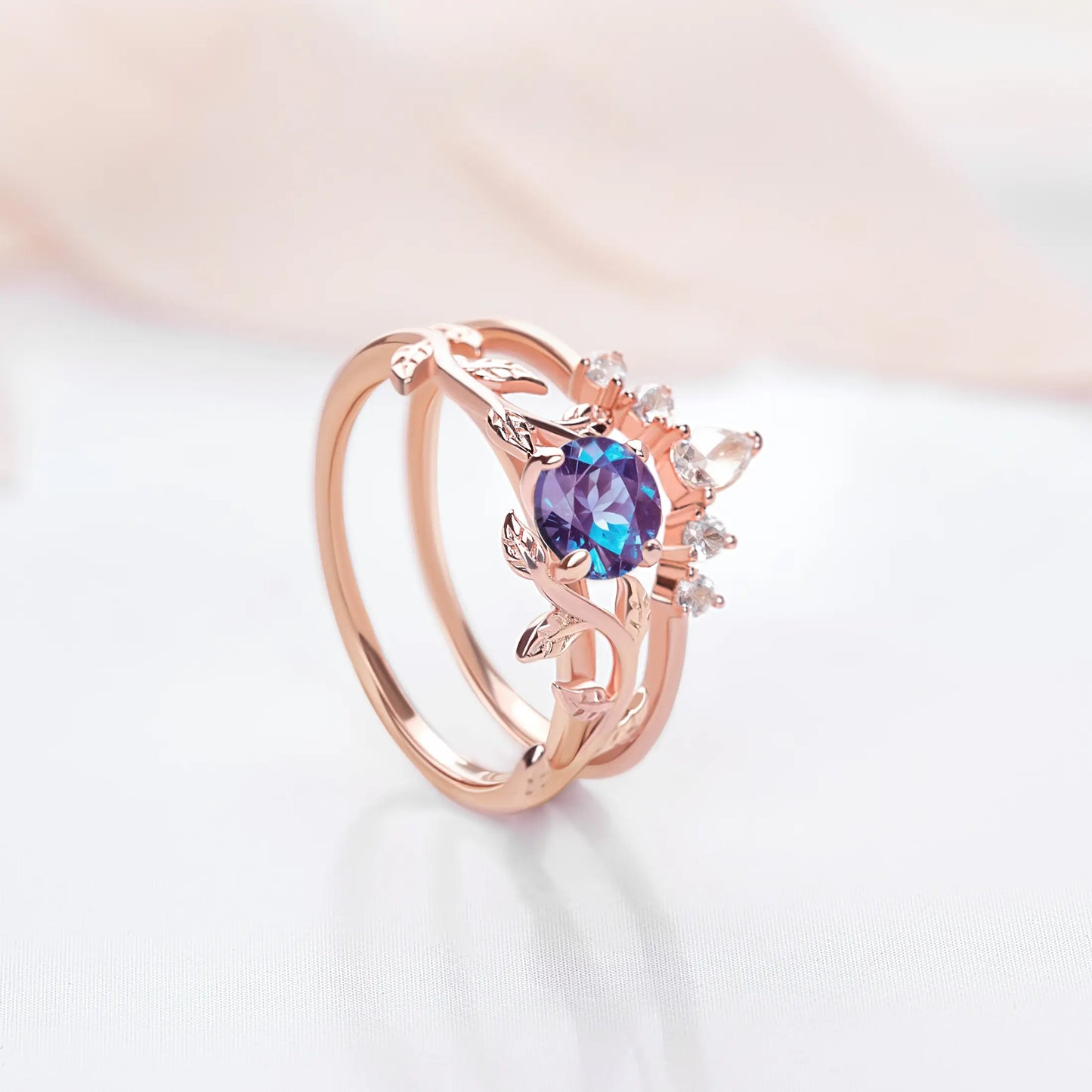 Twigs ring set with Alexandrite and Topaz
