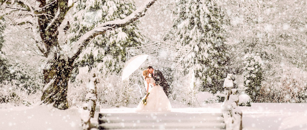 WINTER-WEDDING-10-REASONS-TO-ORGANIZE-IT Starry Cradles