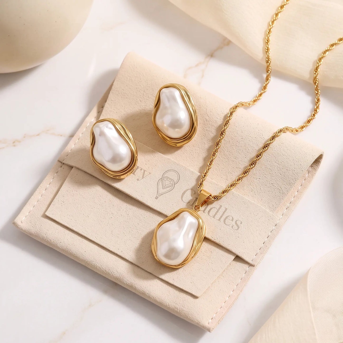 Baroque Pearl Earrings & Necklace Set   Earrings Starry Cradles