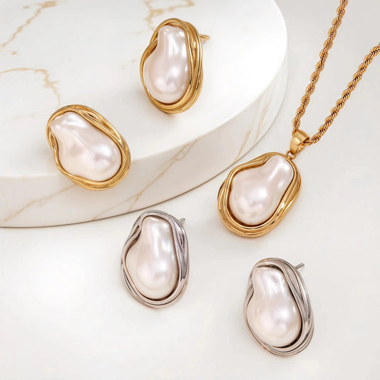 Big pearl set   Earrings Starry Cradles