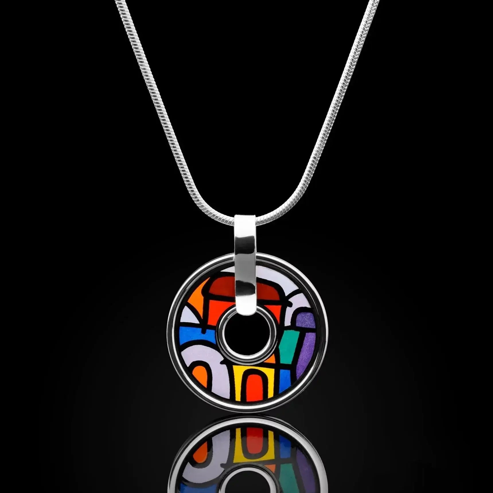 White gold round necklace with the painting of Friedensreich Hundertwasser's "Spanish Nights"