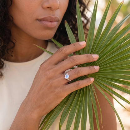 MAGNOLIA — Moonstone ring   Rings Starry Cradles