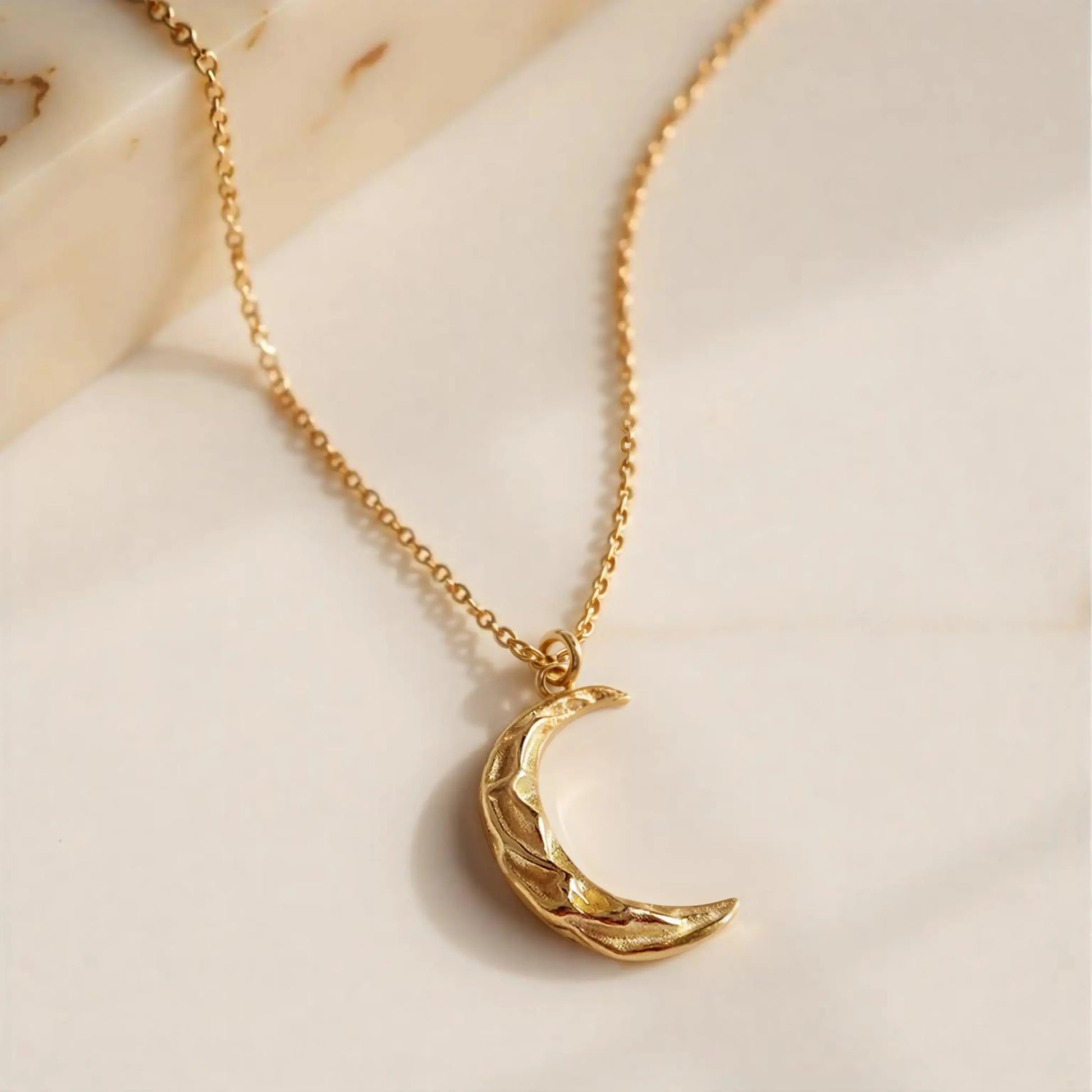 Moon-shaped pendant necklace  18K-Yellow-Gold Necklaces Starry Cradles 99.00