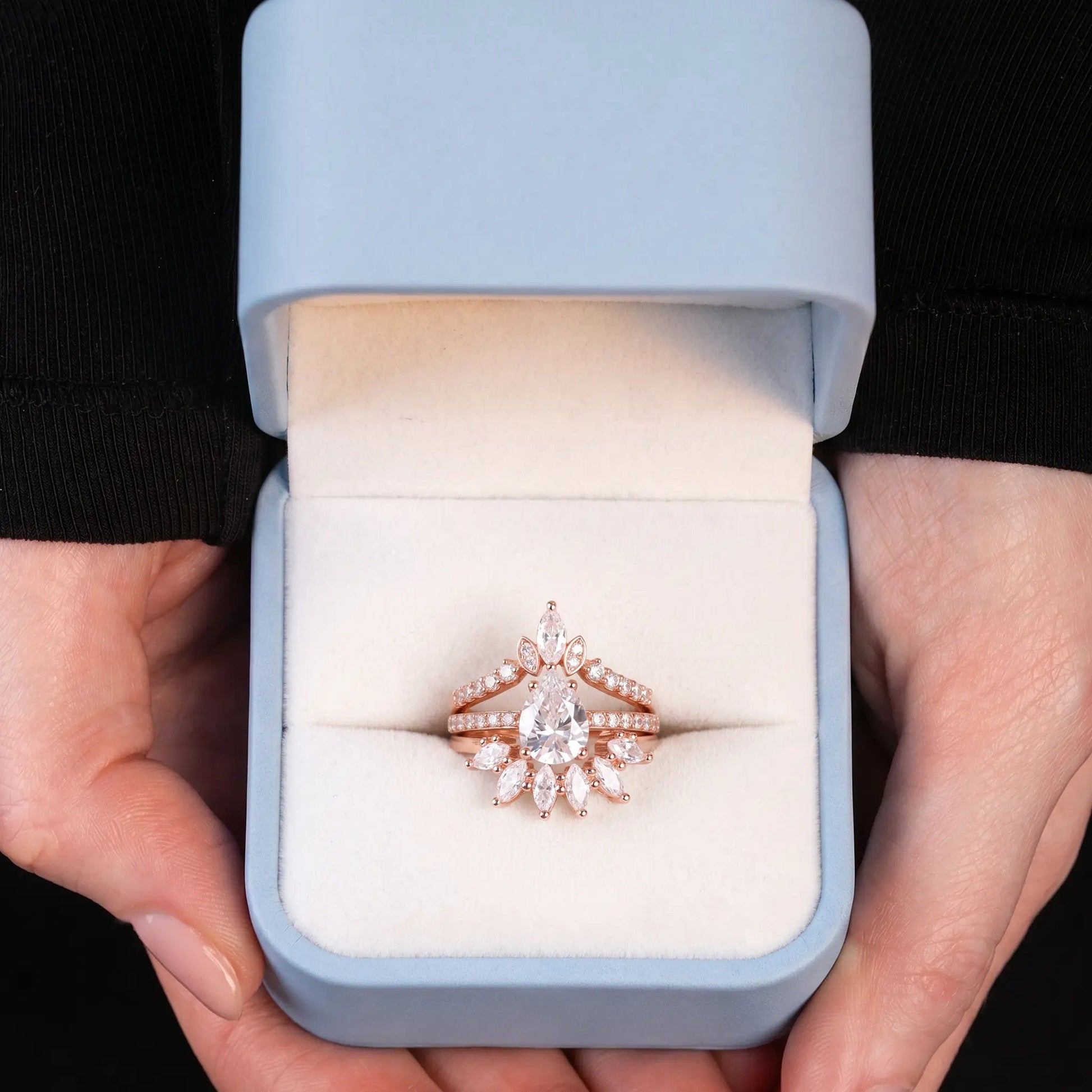 White topaz ring set (Cassiopea) - Starry Cradles