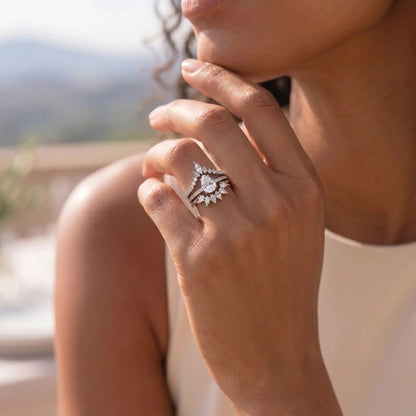 PEONY — Topaz ring set   Rings Starry Cradles
