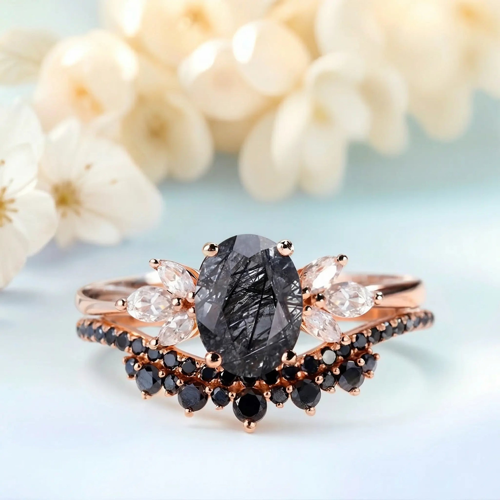 アスティエ　クリスマスオーナメント　ENGAGEMENT RING BLACK Oval Cut Alexandrite Engagement Ring Set in 14K Black Gold