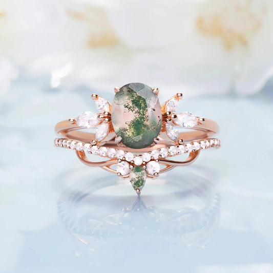 2-piece Moss Agate ring set featuring a natural gemstone design, perfect as unique engagement and wedding rings.